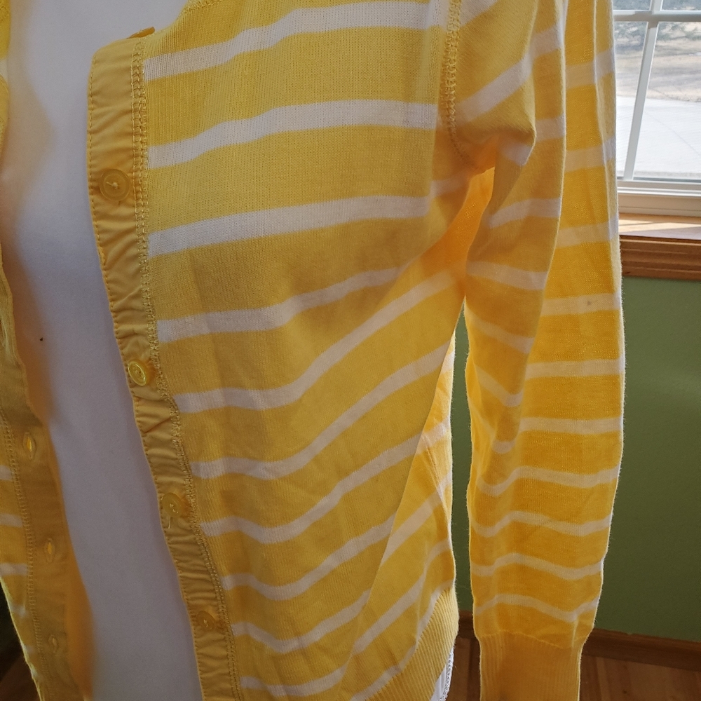 Liz Claiborne cardigan medium petite - Picture 2 of 7
